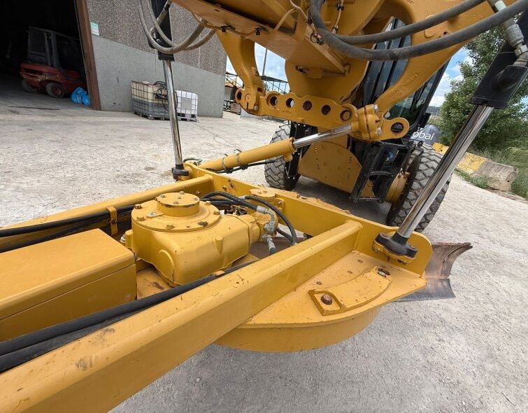 CATERPILLAR  140M3 ***MATRICULADA***